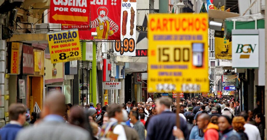 A Lei Cidade Limpa em risco: retroceder é inaceitável