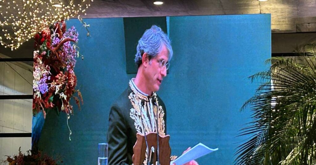 Novo imortal transforma ABL em biblioteca ao ar livre: noite de festa