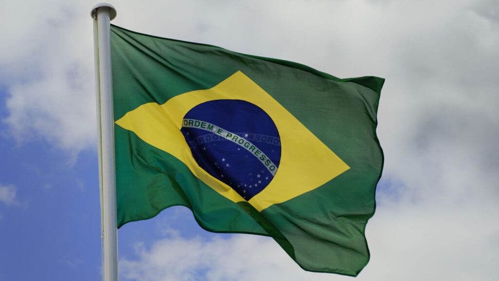 Diploma "de papel" do ensino superior não terá mais validade; entenda