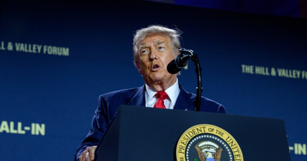 Tarifaço de Trump: Leia a íntegra da ordem executiva que oficializa tarifas de 50% para o Brasil