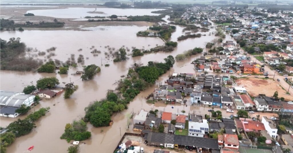 Chuvas causam destruição em 34 cidades do Rio Grande do Sul e deixam mais de 500 desalojados