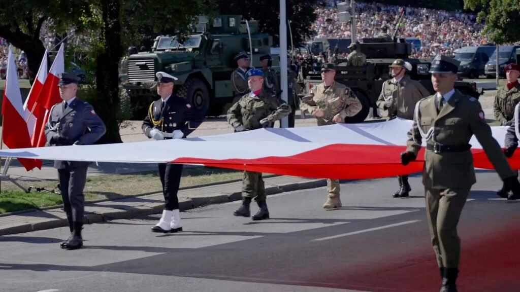 Dia do Exército Polaco 2025: desfile com forças da NATO e homenagem aos heróis da Batalha de Varsóvia