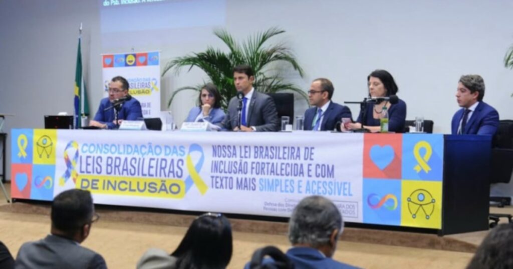 Deputado insiste em projeto que agrupa leis sobre pessoas com deficiência'; OAB SP chama PL de "injustiça disfarçada de progresso"