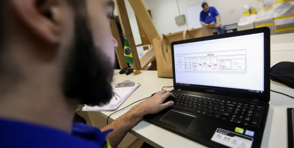 Cantor sertanejo é executado a tiros por criminosos disfarçados de PMs