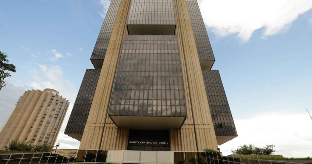 IBC-Br: ‘Prévia do PIB’ do BC tem queda de 0,53% em julho e mostra esfriamento da economia