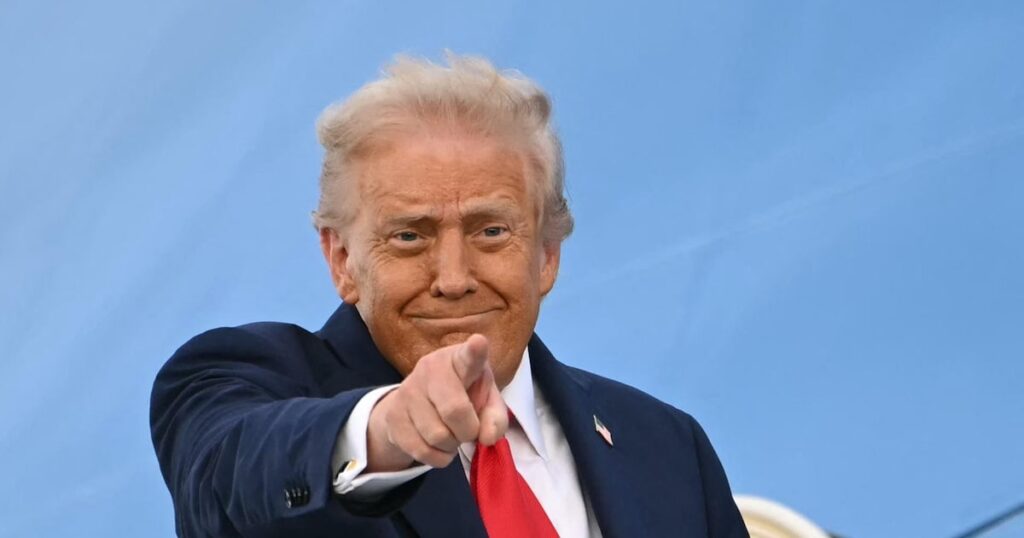 Trump pede à Suprema Corte ordem de emergência para remover Lisa Cook do conselho do Fed
