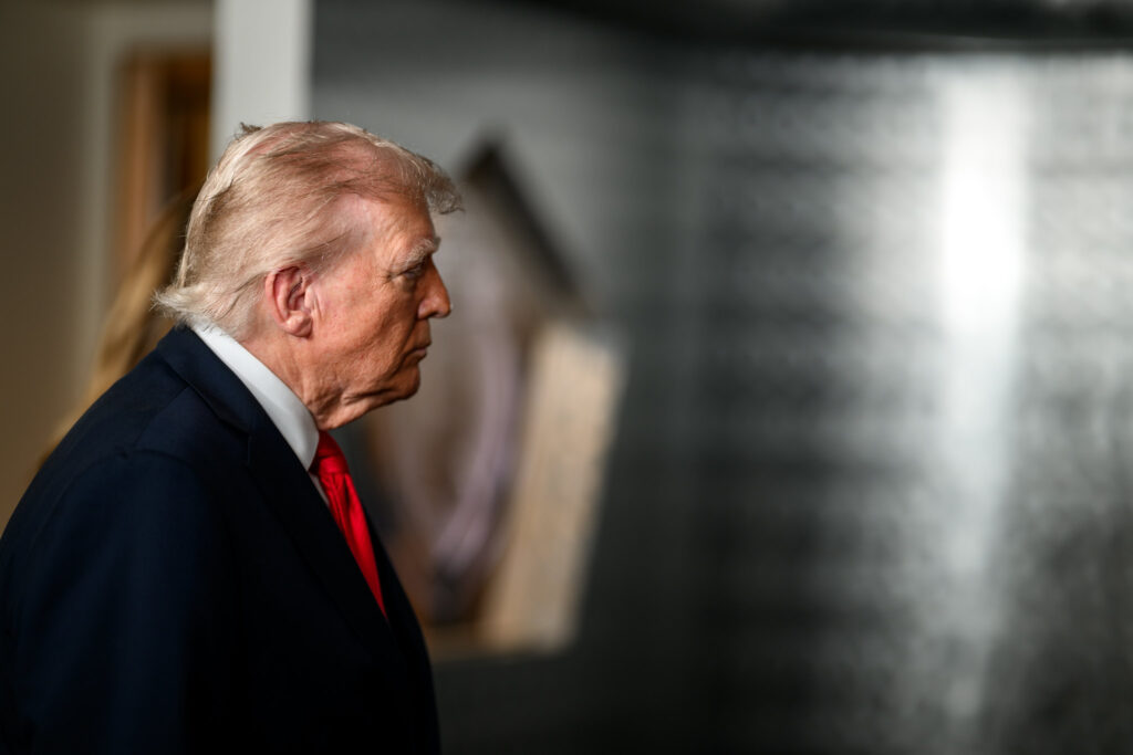 Trump sobre a condenação de Bolsonaro: ‘É surpreendente que isso possa acontecer’