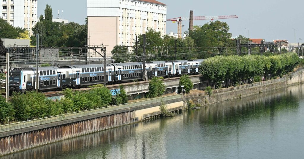 Brasileira sofre ataque e tentativa de estupro em trem na periferia de Paris