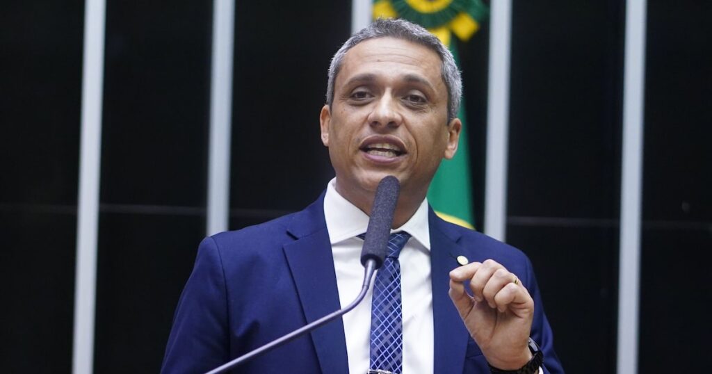 Câmara barra processo contra Gustavo Gayer no STF por crimes contra a honra