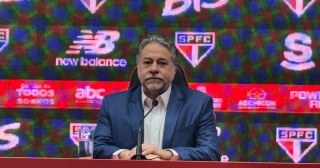 Casares sobre permanência de Belmonte: “Não posso garantir nada"