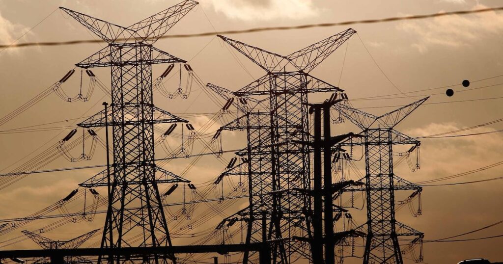 Colapso regulatório: Ministério de Minas e Energia passou 3 anos sem agir para evitar ‘curtailment’