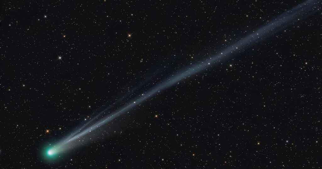 Cometa Lemmon se aproxima da Terra e poderá ser visto a olho nu; saiba como