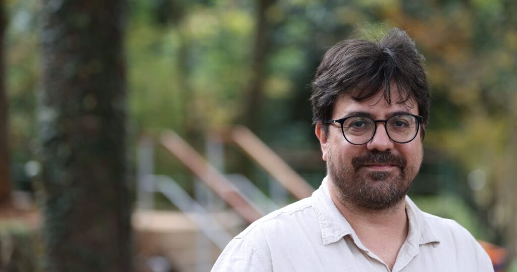 De Barcelona a Santos, cientista estuda como sobreviver ao colapso climático: ‘Realismo e urgência’
