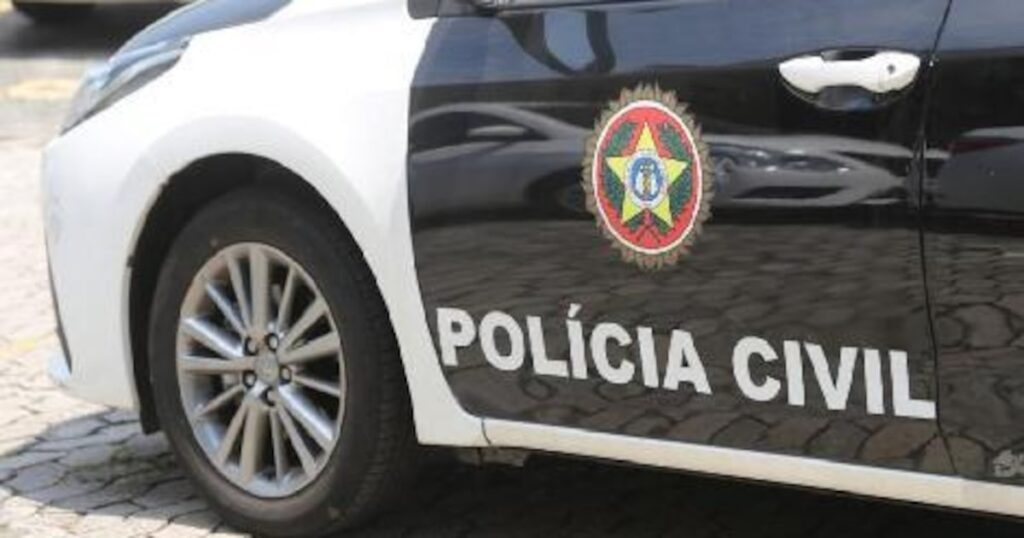 Metanol: Polícia Civil do RJ faz operação contra bebidas adulteradas com 21 mandados de apreensão