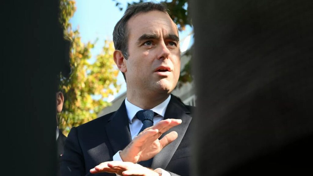 Sébastien Lecornu: "novo governo não deve ceder a políticas partidárias"