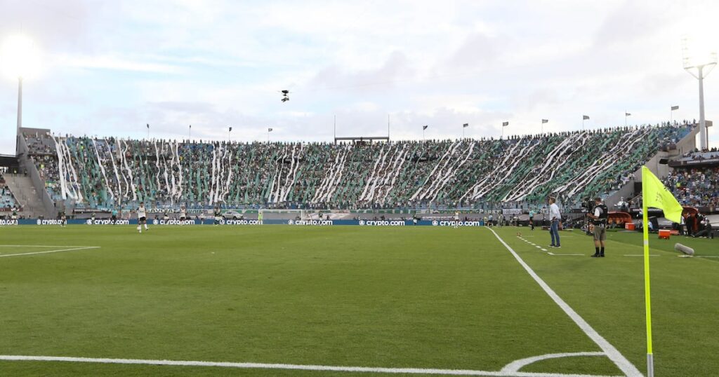 Conmebol escolhe Montevidéu para receber final da Libertadores em 2026