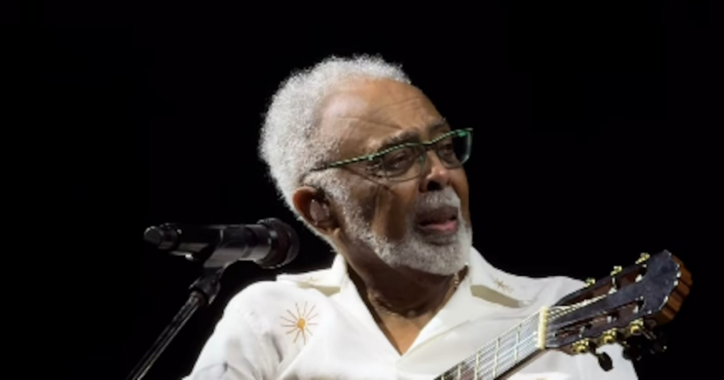 Gilberto Gil chora ao ouvir ‘Drão’ na voz de Geraldo Azevedo em seu show; veja vídeo
