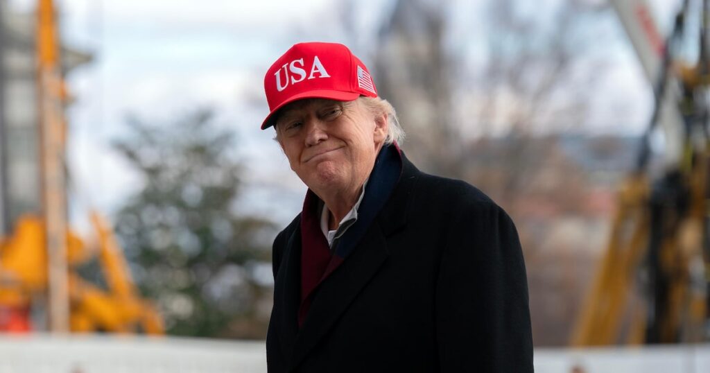 Há grande probabilidade de Trump anunciar novo presidente do Fed antes do Natal, diz secretário