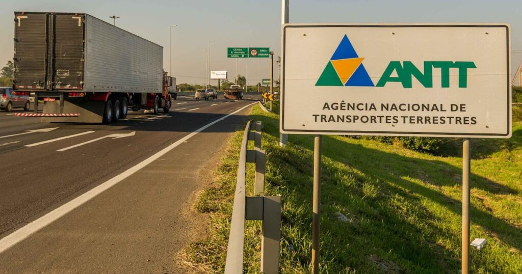 ANTT deve quebrar monopólios no transporte rodoviário, diz procurador do MPF