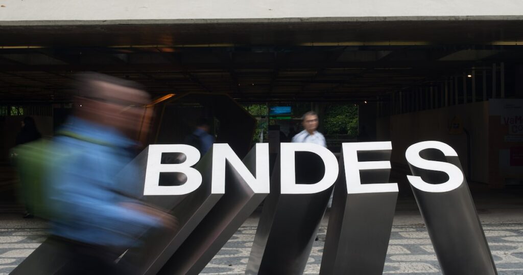 BNDES aprovou R$ 16 bi em crédito a empresas afetadas pelo tarifaço de Trump
