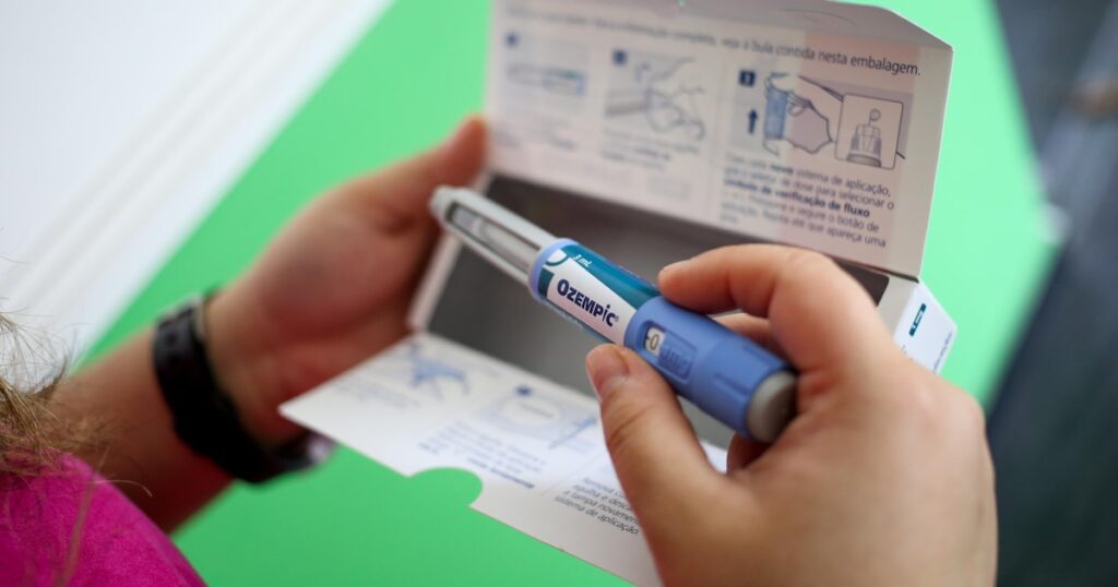 Canetas emagrecedoras: médicos relatam aumento de pacientes com flacidez