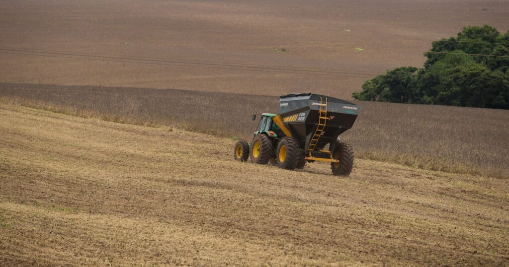 Governo Lula aprova Plano Clima após mudança para atender ao agronegócio; veja como ficou