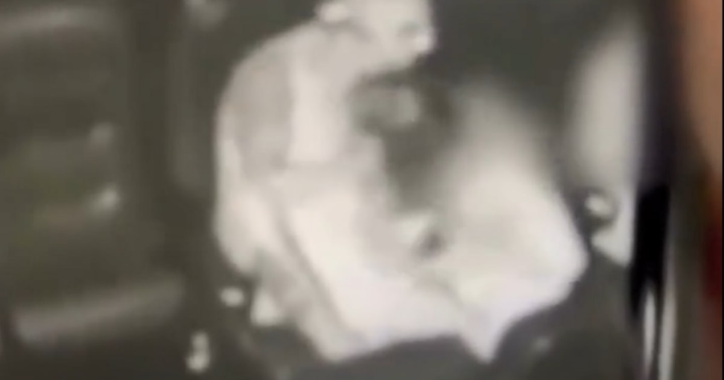 Homem que agrediu companheira grávida em cinema é preso após publicar ofensas em redes sociais
