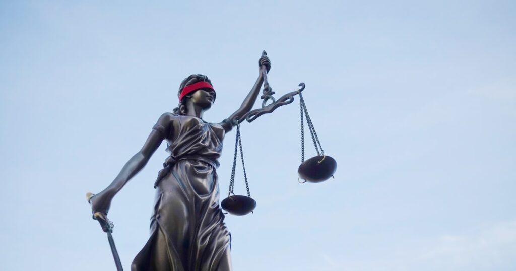 Os juízes que destroem o futuro da Justiça