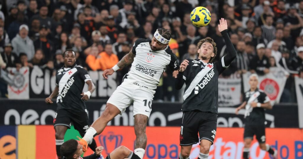 Que Vasco e Corinthians joguem no Maracanã o que não jogaram na temporada inteira