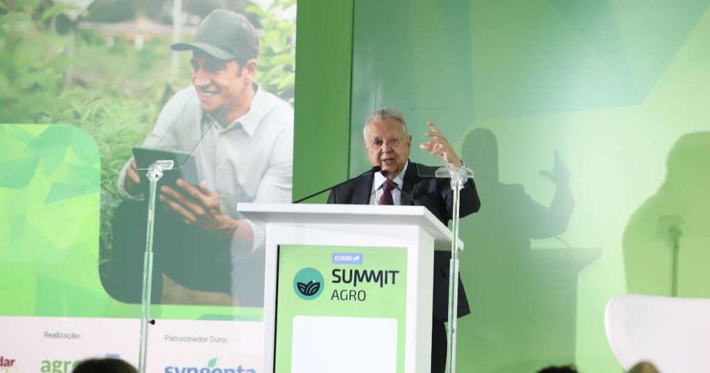 Revolução silenciosa transformou Cerrado em potência agrícola; Roberto Rodrigues analisa esse salto