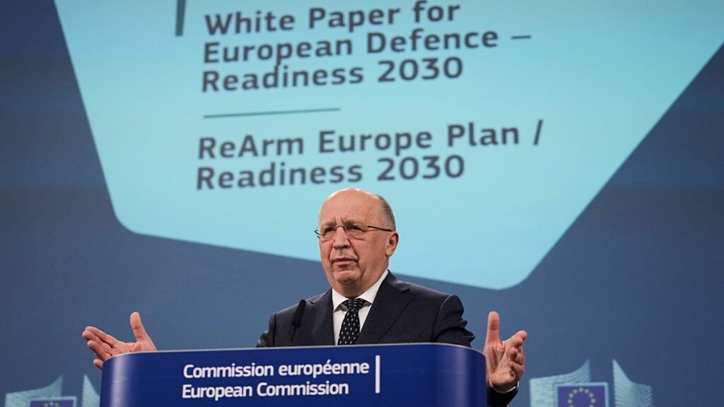 Europa pode defender-se mas não pode substituir o "guarda-chuva nuclear" dos EUA, diz Kubilius à Euronews