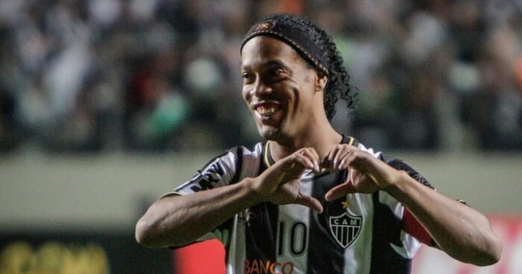 Jogo cruzado: Centrão sustenta Flávio Bolsonaro, mas o premiado pode ser Lula
