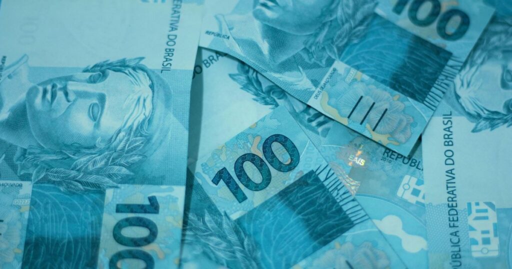 Motorista devolve R$ 131 milhões e pede recompensa milionária; entenda caso
