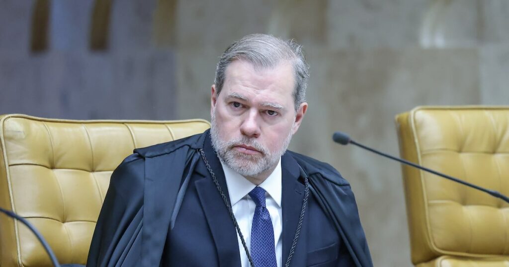 Toffoli deve aguardar provas e opinião da PGR para decidir se manda caso Master para 1ª instância