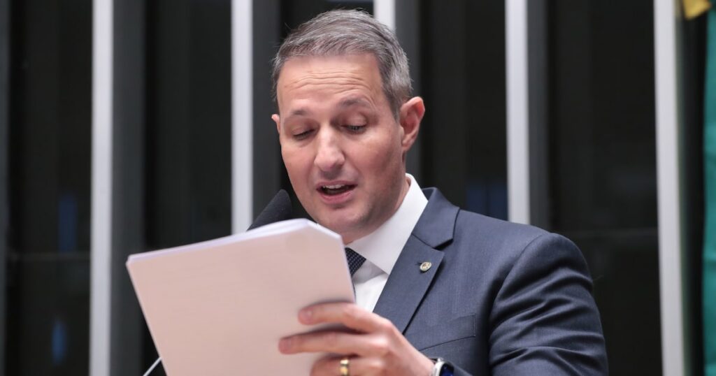 Câmara aprova PL Antifacção com ‘apoio crítico’ do governo Lula
