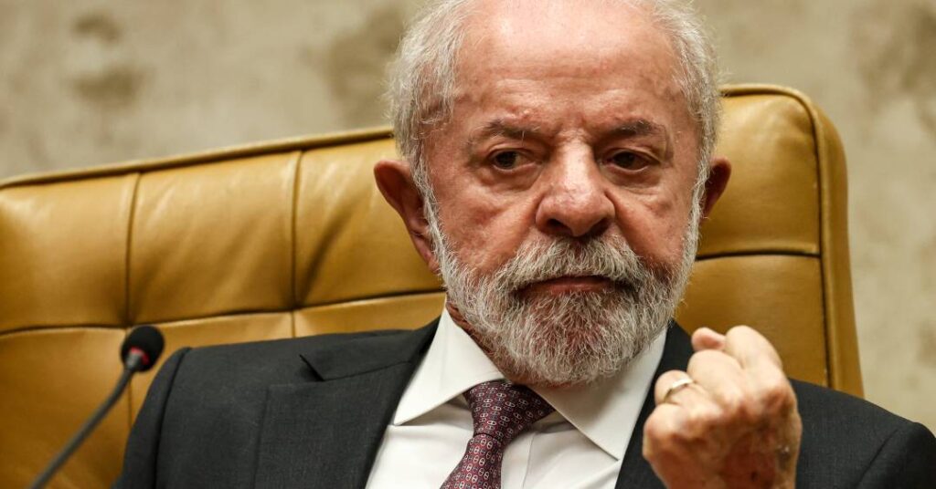 Lula celebra vitória da esquerda em Portugal e fala em 'parceria' com António José Seguro