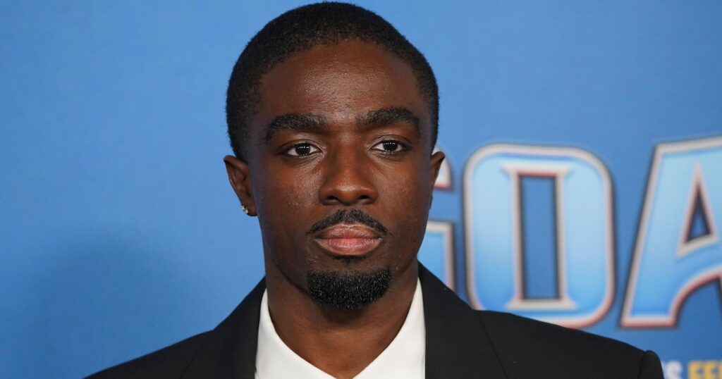 Stranger Things: ‘Teoria do episódio secreto era uma burrice’, diz Caleb McLaughlin
