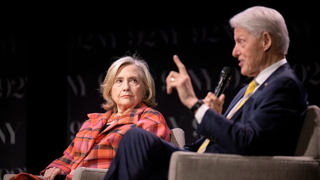 Caso Epstein: divulgadas imagens dos depoimentos de Bill e Hillary Clinton