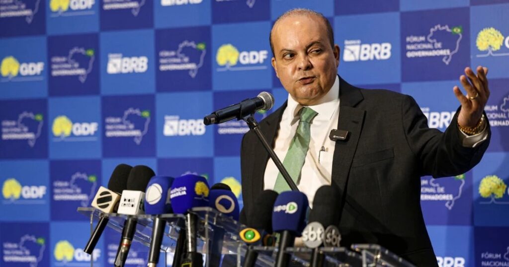 Ibaneis Rocha sanciona lei que permite ao governo do DF socorrer BRB após rombo deixado pelo Master