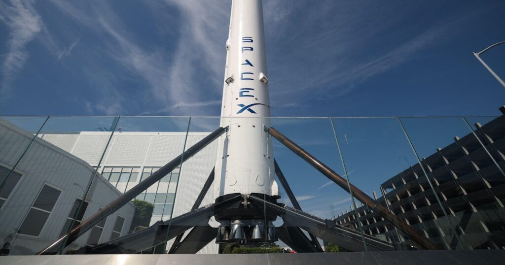 Marte, Lua ou Inteligência Artificial? Por que Elon Musk muda tanto os planos da SpaceX?