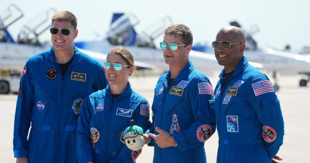 O que os astronautas vão comer no café da manhã, no almoço e no jantar durante missão da Nasa à Lua