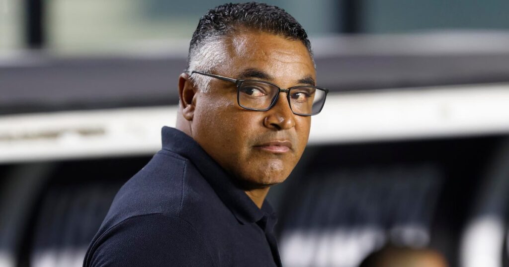 Roger vê cobrança injusta da torcida e confia em dias melhores no São Paulo: ‘Não vou desistir’