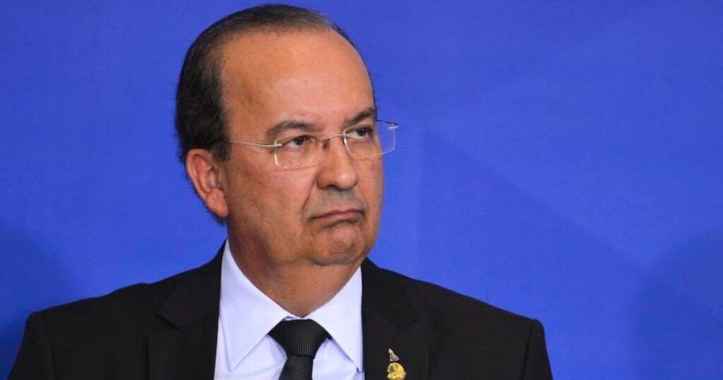 STF derruba por unanimidade lei que proibia cotas raciais em universidades de SC