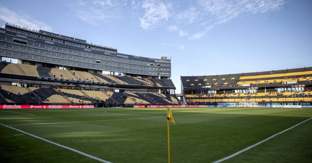 Peñarol x Corinthians na Libertadores: onde assistir, horário e escalações