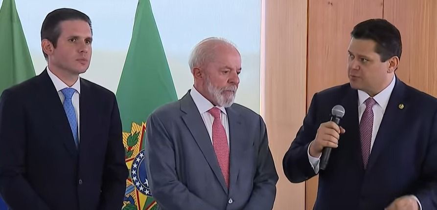 Planalto vê demonstração de força para pressionar Senado por fim da 6x1
