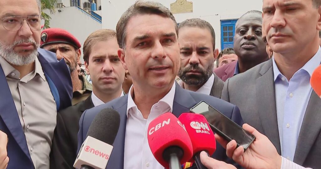 Quais os efeitos na pré-campanha de Flávio Bolsonaro após áudio a Vorcaro