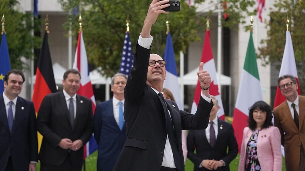 Vídeo. G7: ministros das Finanças reúnem-se em Paris sob tensão com o Irão e tarifas
