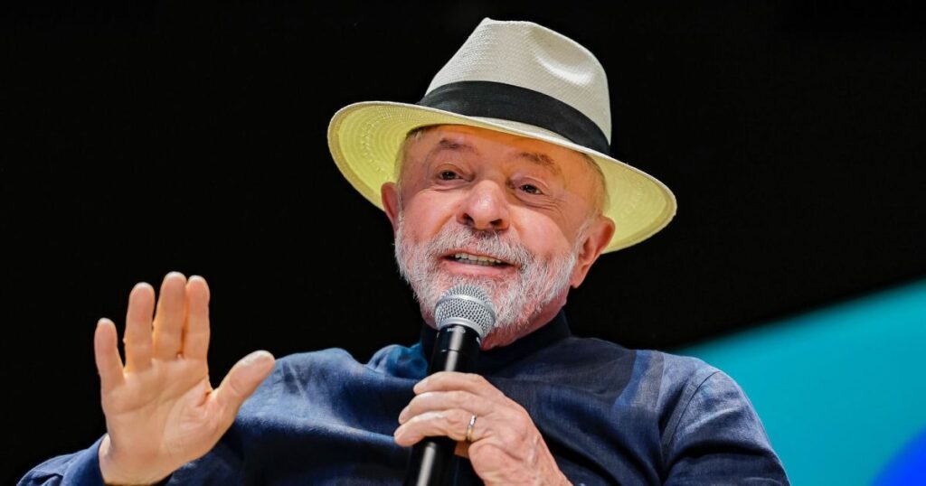 Com saída de Jaques, Lula busca nomes para liderança do governo no Senado