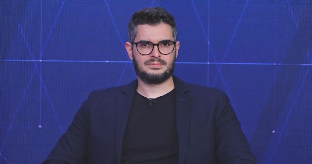 Especialista: Capital privado têm superado governos no controle da IA