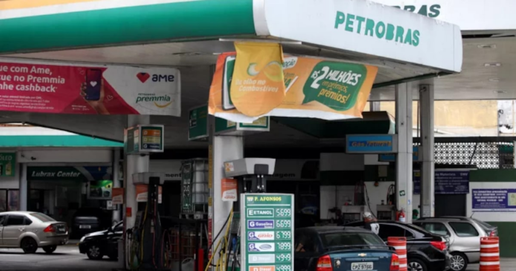 Petrobras reduz preço do diesel em R$ 0,35 por litro a partir desta segunda-feira